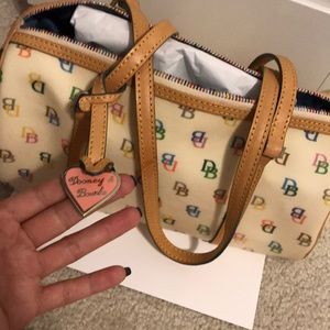 Dooney and bourke bag